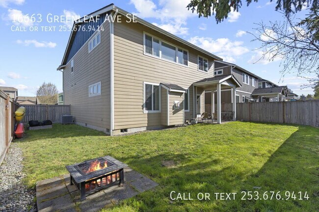Building Photo - 16663 Greenleaf Ave SE