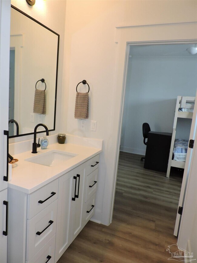 Building Photo - 13833 Red Drum Ct