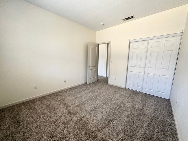 Building Photo - 5454 Gold Creek Cir