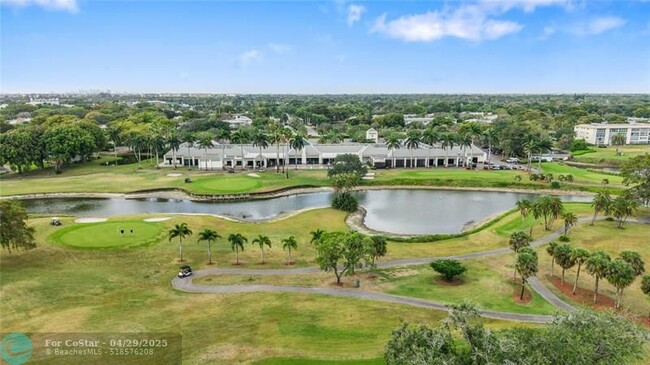 Building Photo - 4701 Martinique Dr