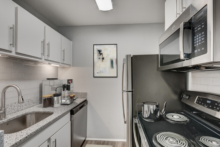 Crossings 501 4230 Garrett Rd Durham NC 27707 Apartment Finder