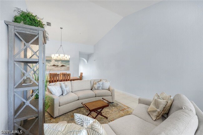 Building Photo - 2110 Cay Lagoon Dr