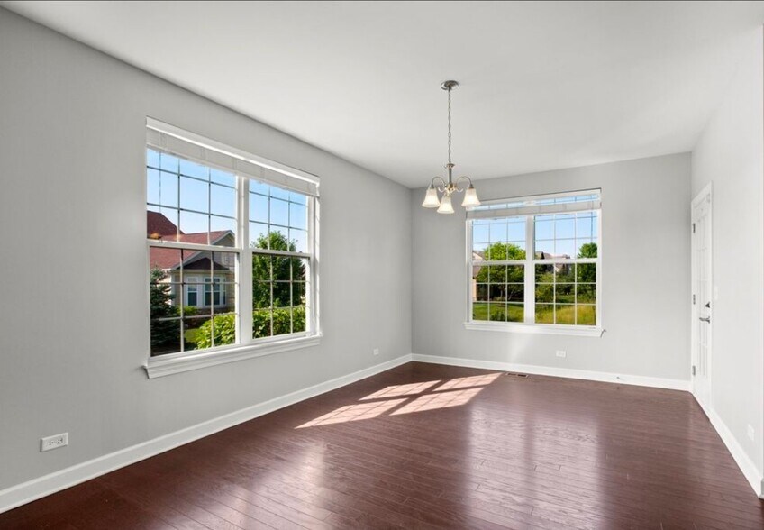 Building Photo - 23590 Sanctuary Club Dr