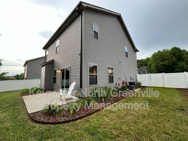 Primary Photo - 8 Boyden Dr