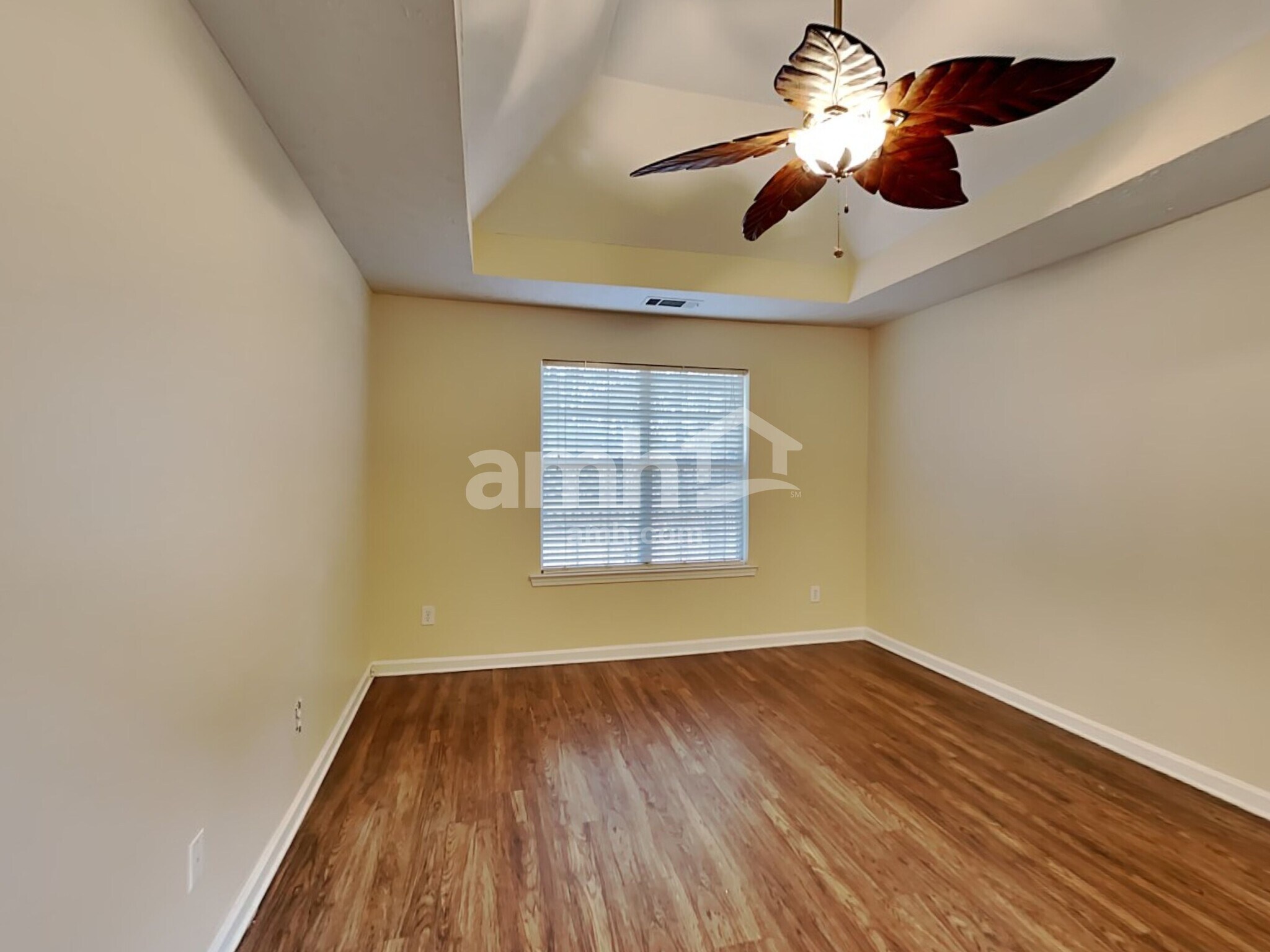 Building Photo - 515 Chaseridge Dr