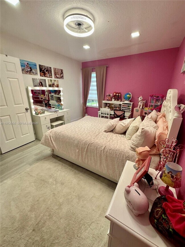 Building Photo - 1607 SW 157th Ave