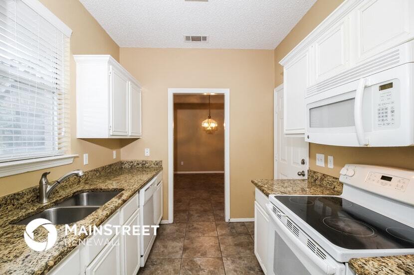 Building Photo - 4010 Windhaven Ln