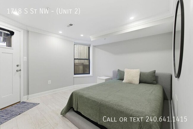 Building Photo - 1748 S St NW