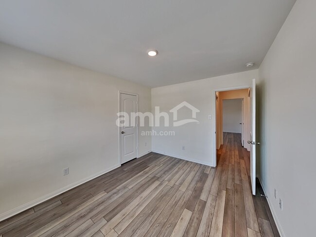 Building Photo - 1246 Treeta Trail