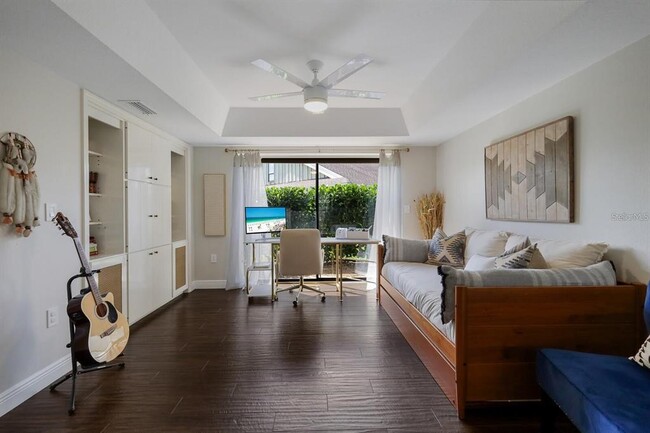 Building Photo - 3705 Torrey Pines Blvd