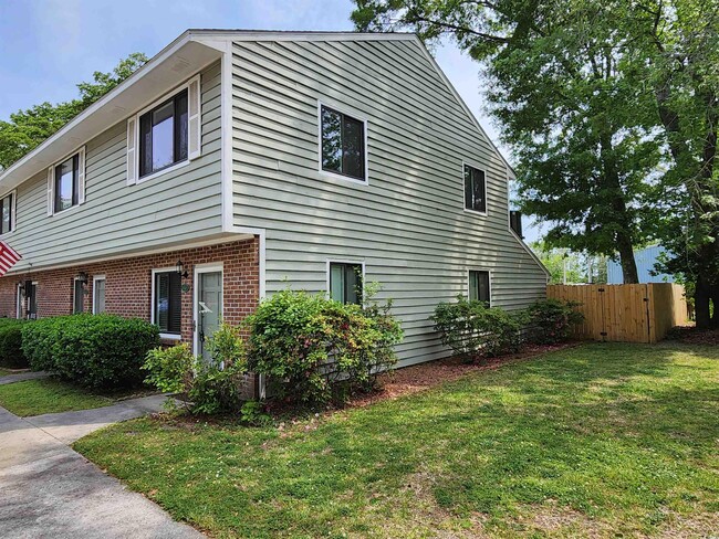 Building Photo - 5167 Inlet Garden Ct