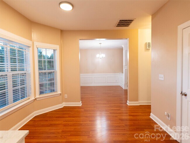 Building Photo - 1990 Trace Creek Dr