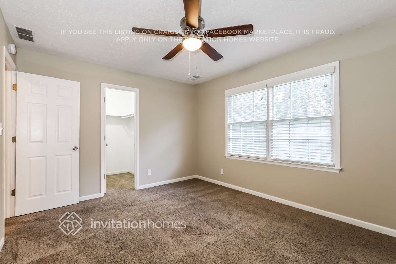 Building Photo - 2498 Quentin Dr