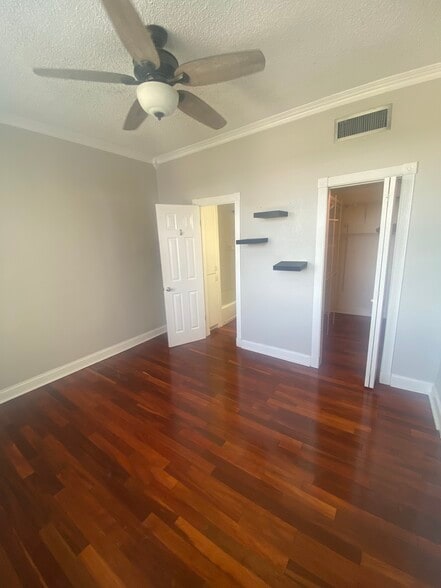 Building Photo - 2109 Bayshore Blvd