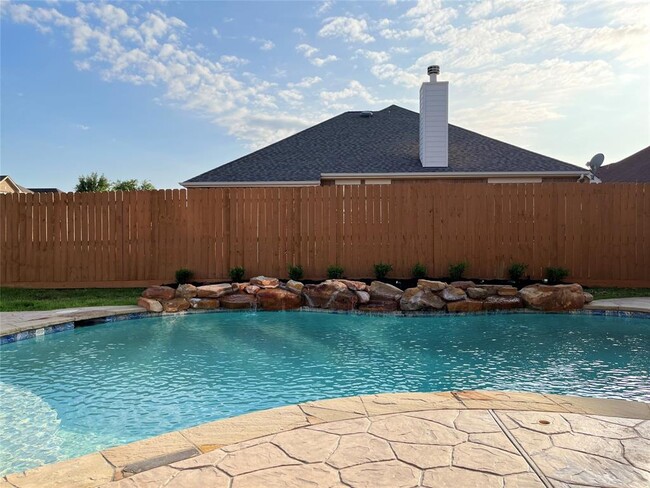 Building Photo - 22603 Torrisdale Ln
