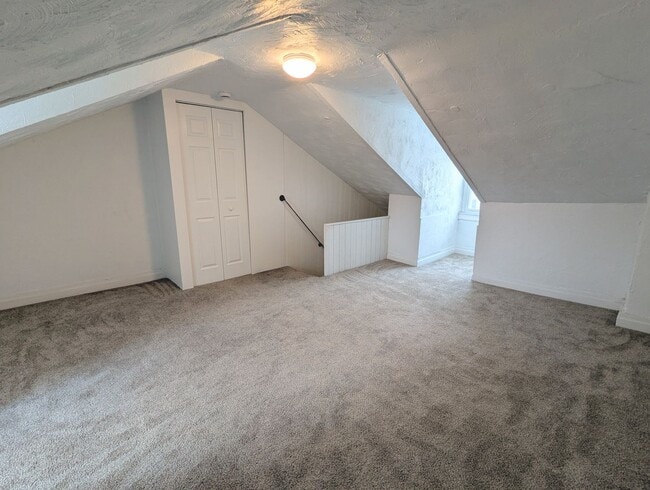 Building Photo - stw118