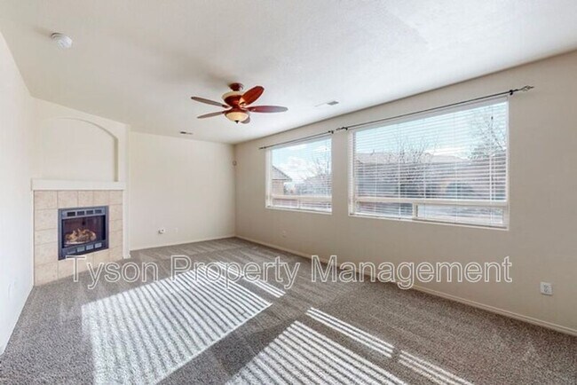 Building Photo - 1375 Peppoli Loop SE