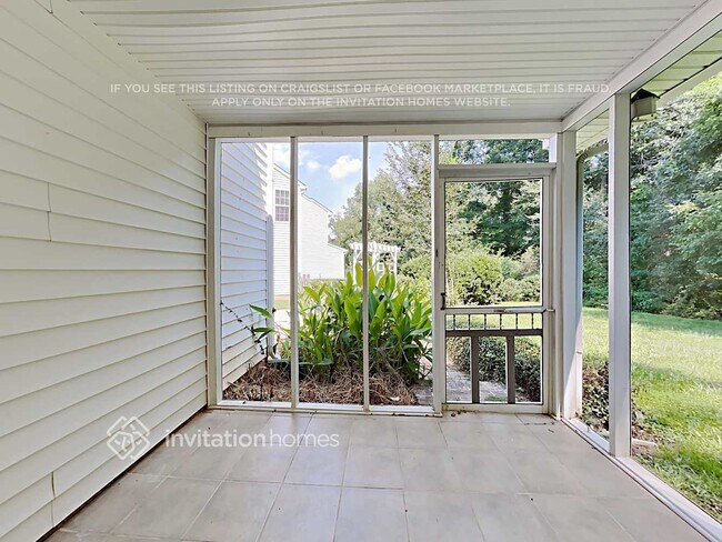 Building Photo - 129 Chelsea Ct