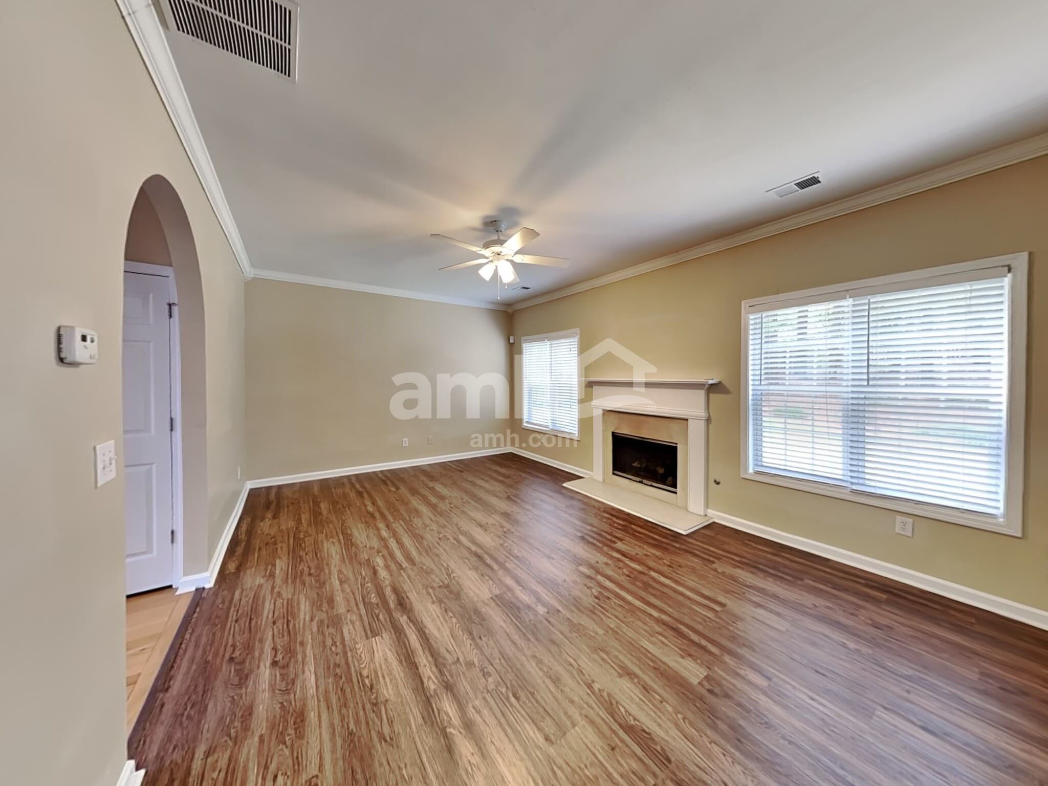 Building Photo - 169 Hunt Creek Dr