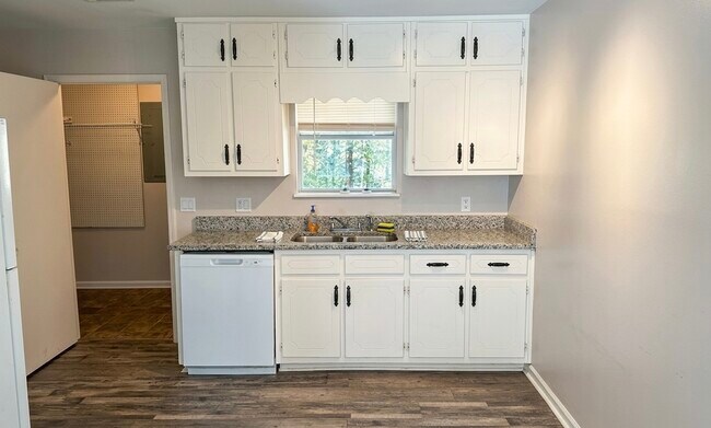Building Photo - 4542 Candlestick Ln