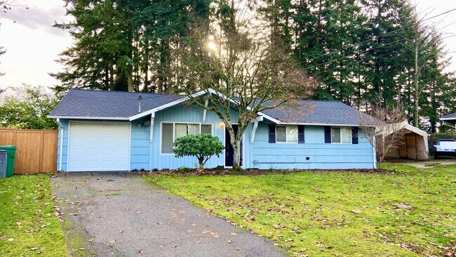 Primary Photo - Great Home For Rent