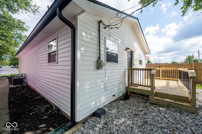 Building Photo - 1929 Prospect St