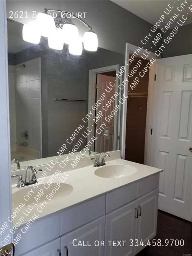 Building Photo - 2621 Beard Ct