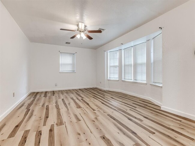 Building Photo - 225 NW 80th St