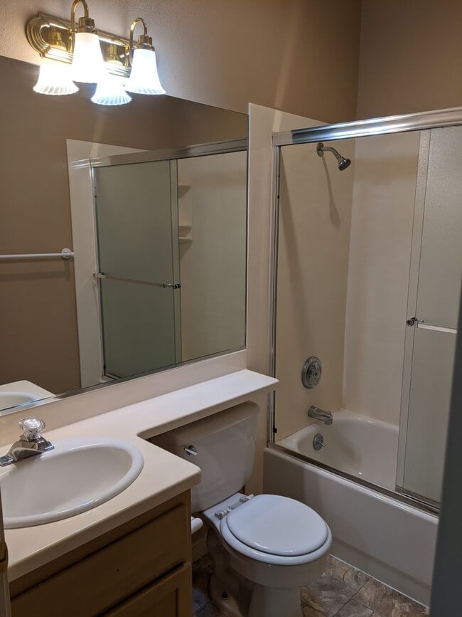 Building Photo - 2754 Chad Dr