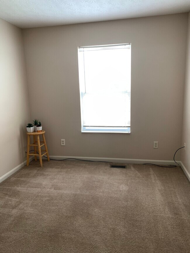 Bedroom 2 - 6869 Gordon Blvd