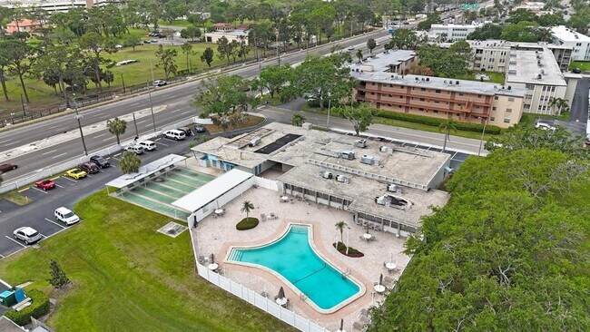 Building Photo - 9945 47th Ave N