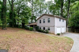 Building Photo - 2275 Camden Ct