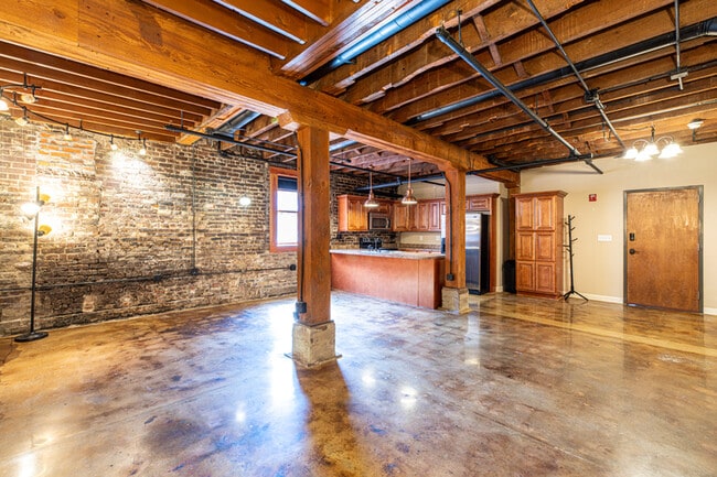 Building Photo - 126 McCammon Ave