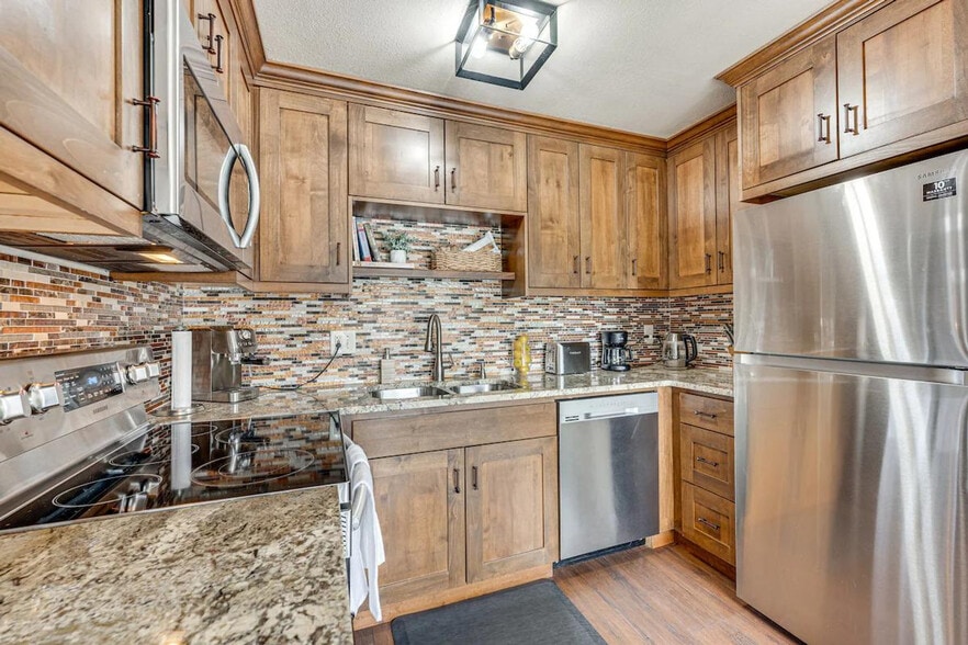 Building Photo - 3315 Chisholm Trail