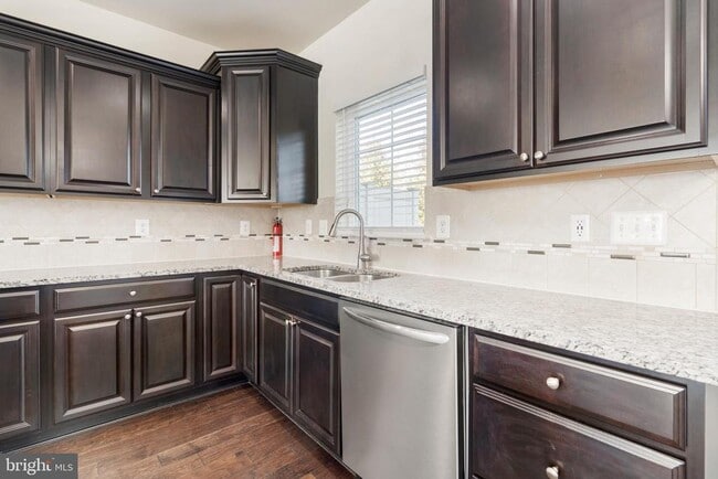 Building Photo - 7959 Alchemy Wy