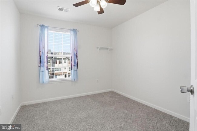 Building Photo - 98 Short Branch Rd