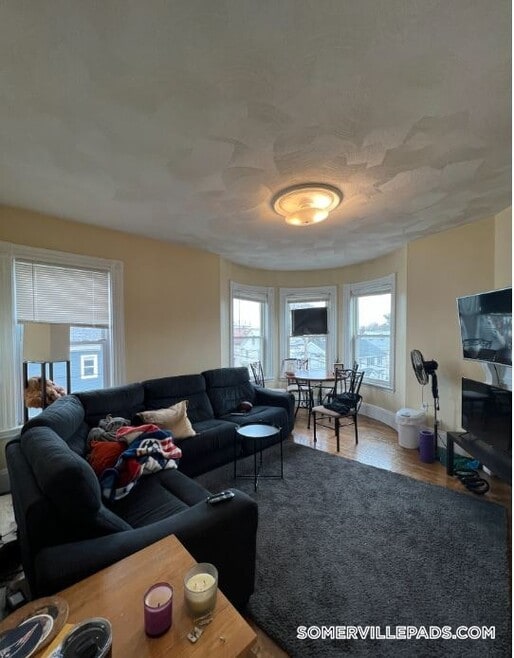 Building Photo - 59 Cedar St