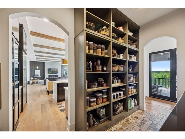 Building Photo - 6297 Yuma Ln N