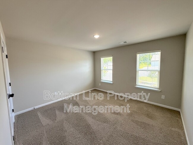 Building Photo - 9016 Stoney Waters Ct