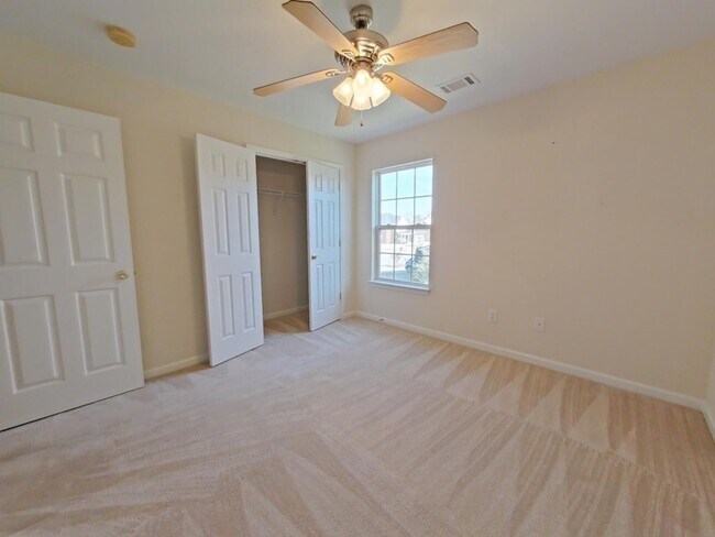 Building Photo - 113 Dozier Dr