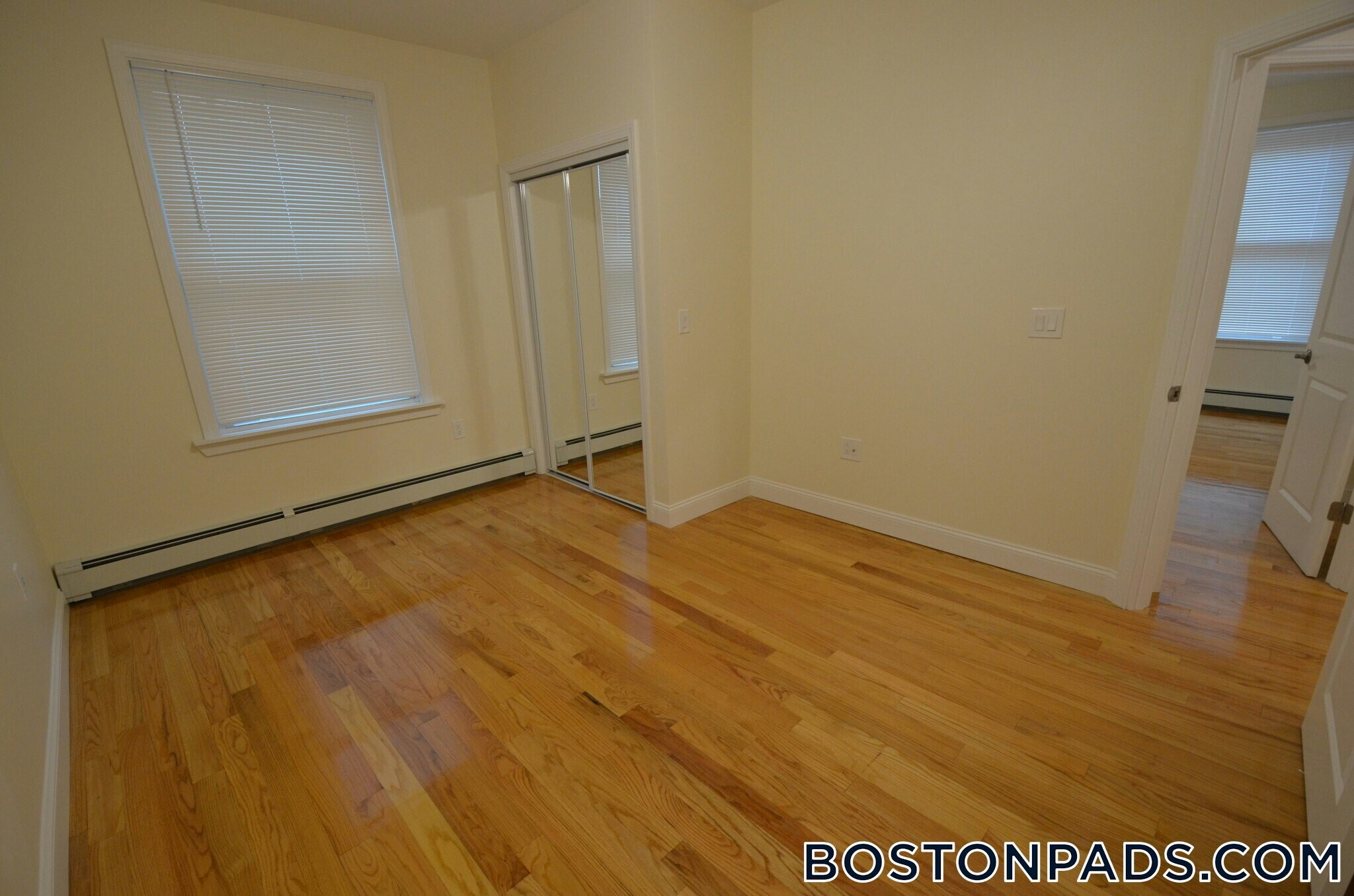 Building Photo - 35 Brookline St