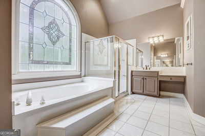 Building Photo - 9485 Nesbit Lakes Dr