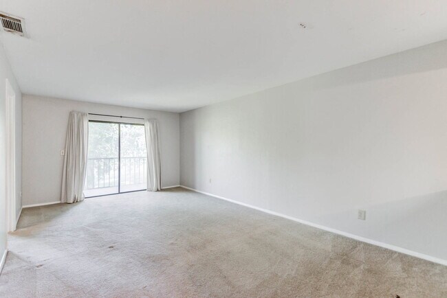 Building Photo - 2955 Dove Haven Ct