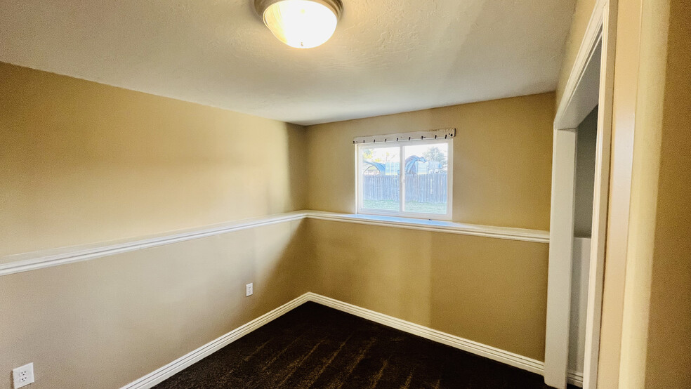 Building Photo - 3016 W 1050 N