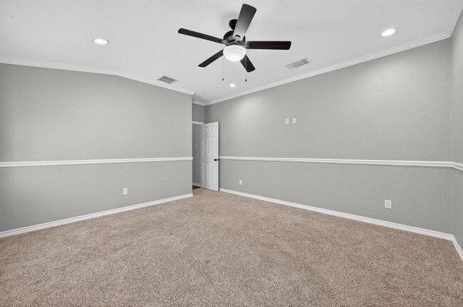 Building Photo - 1201 Dillon Lake Bend