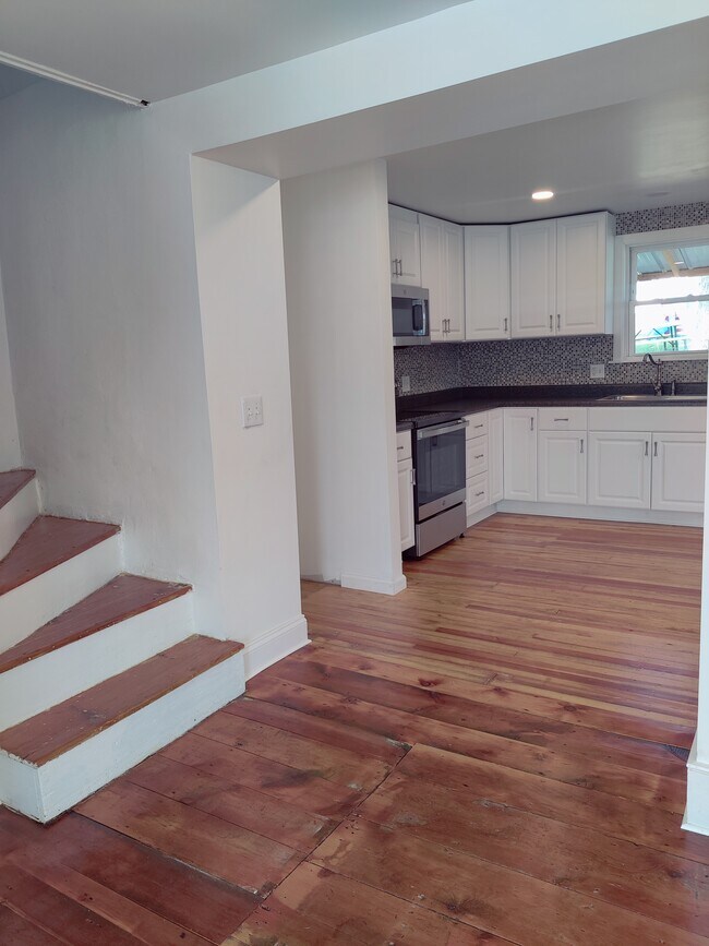 Stackable washer/dryer hookup available on first floor - 1009 Reading Ave