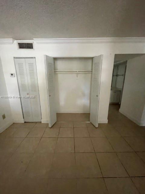 Building Photo - 8500 SW 109th Ave