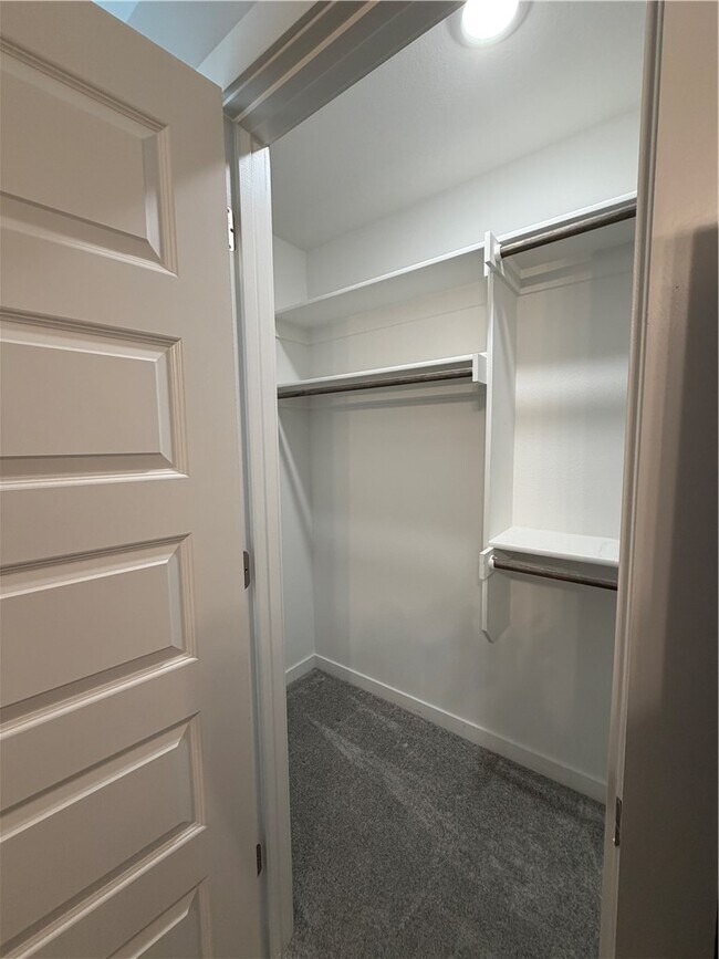 Building Photo - 2739 S Angels Rd