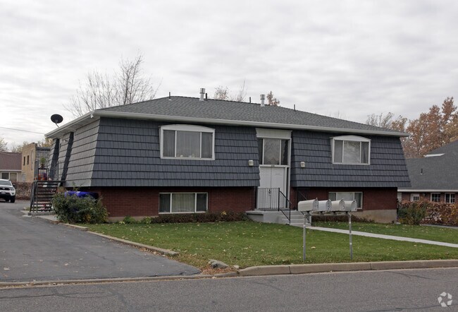 Building Photo - 278 E 100 N