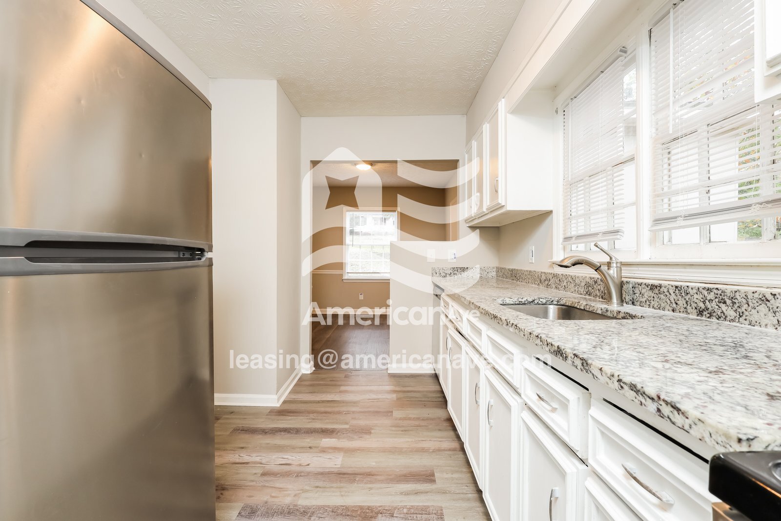 Building Photo - 4365 Pinebrook Dr